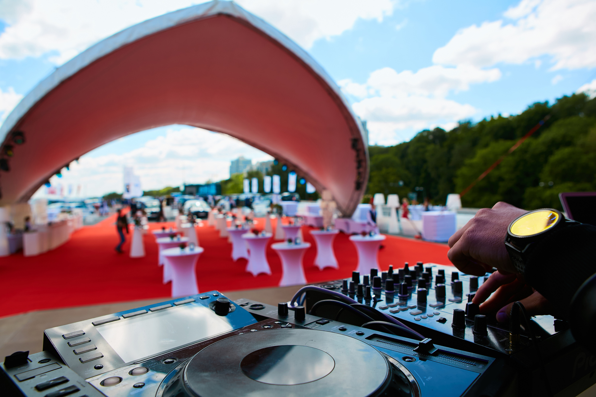 dj-set